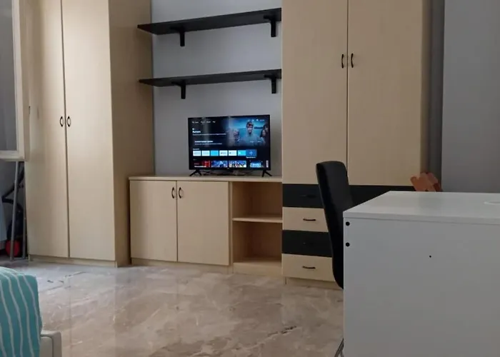 Casa Bilocale In Centro Vicino Stazione