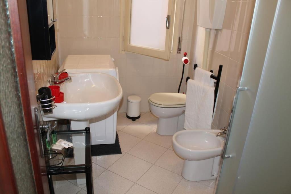 Casa Bilocale In Centro Vicino Stazione Apartment *