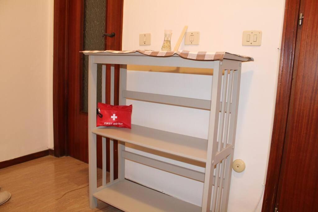 Casa Bilocale In Centro Vicino Stazione Voghera