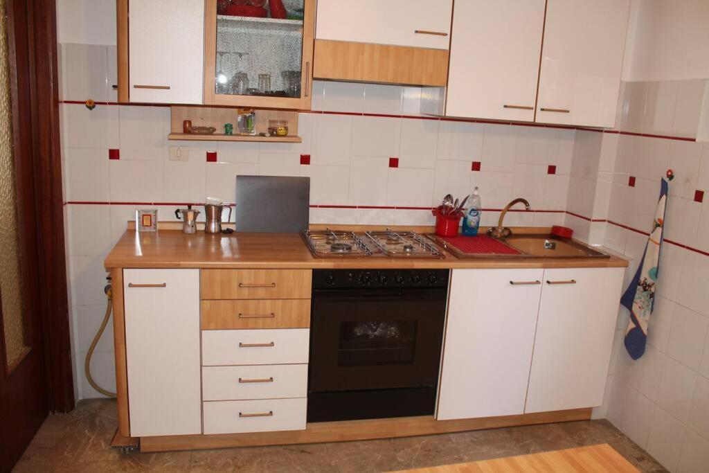 Casa Bilocale In Centro Vicino Stazione Apartment