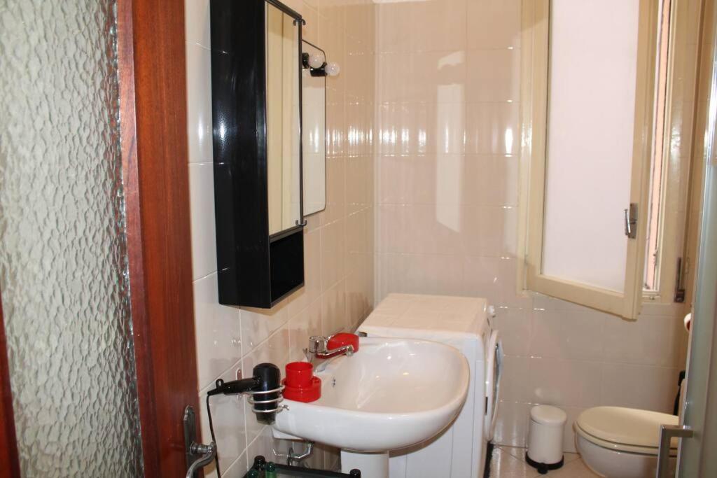 Apartment Casa Bilocale In Centro Vicino Stazione Voghera