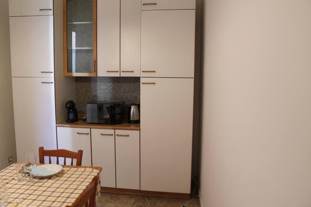 Casa Bilocale In Centro Vicino Stazione Voghera